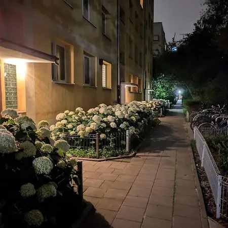 Mieszkanie Obok Polin 아파트 바르샤바